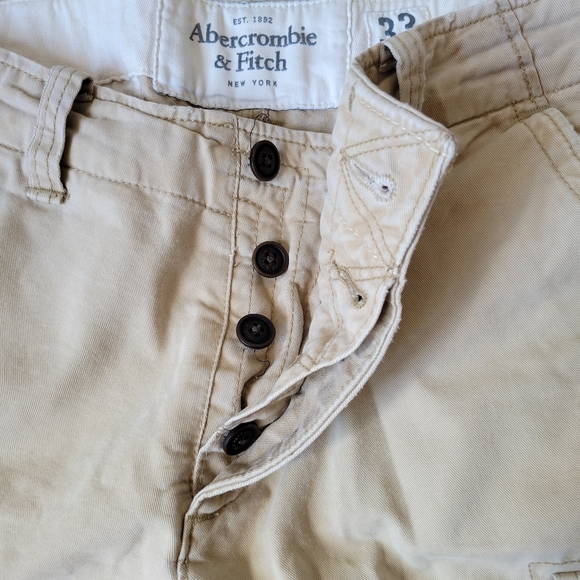 Abercrombie & Fitch Khaki Cargo Shorts Button Fly Distressed - Picture 6 of 13